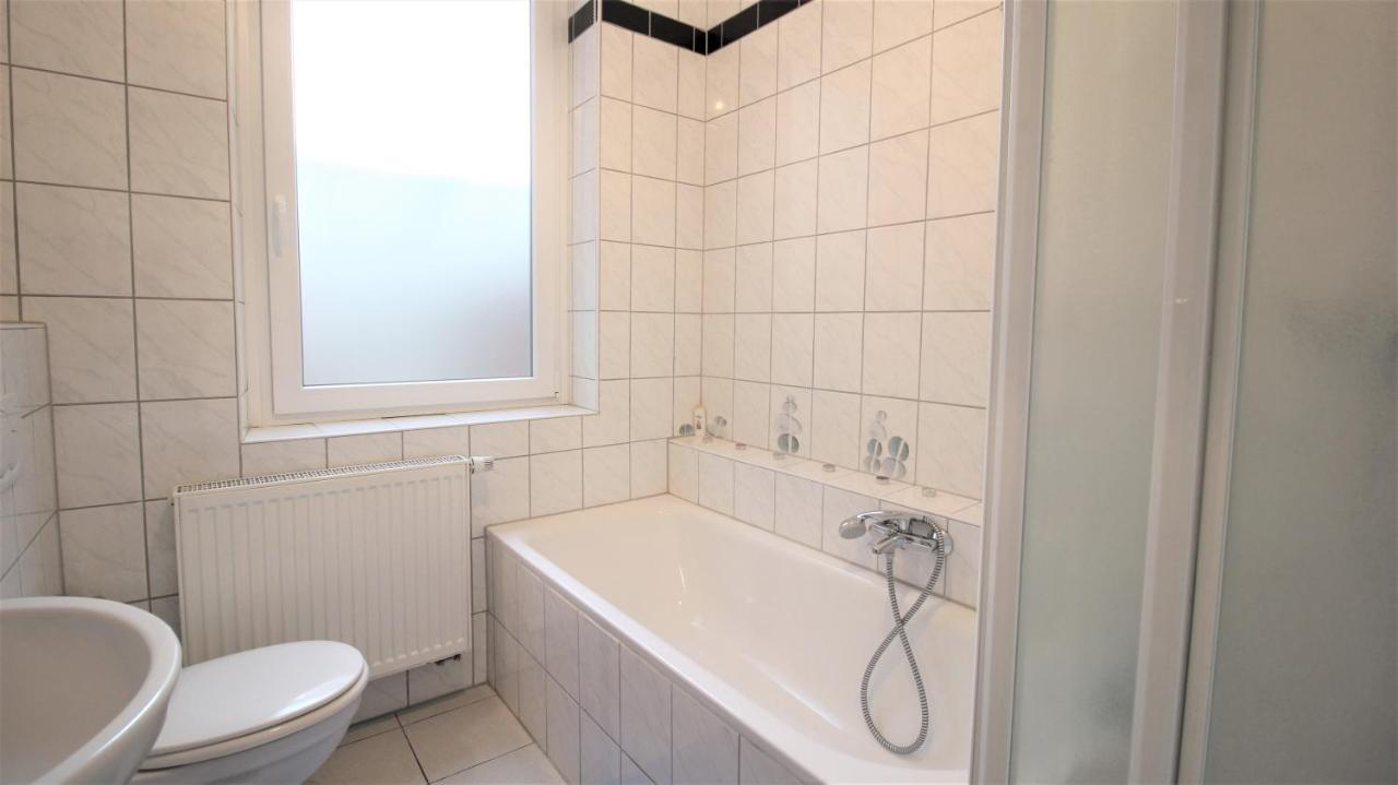 Privatzimmer Nahe Bahnhof Und City Wurzburg Exterior photo